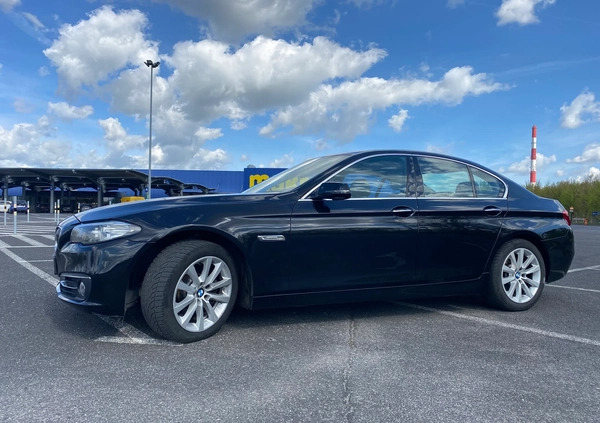 BMW Seria 5 cena 63500 przebieg: 260000, rok produkcji 2014 z Toruń małe 67